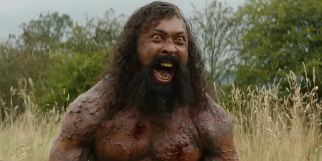 Chi Lewis-Parry screams in a field in 28 Years Later: The Bone Temple.