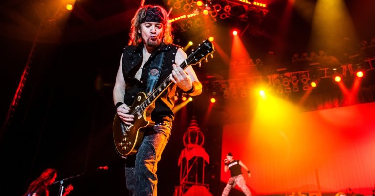 Adrian Smith Photo By: fornStudio