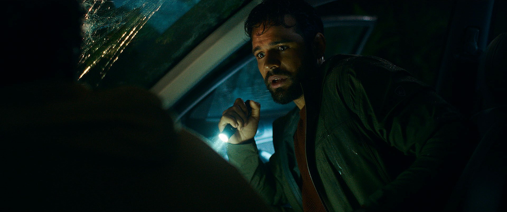 Paramount's Official Trailer for Passenger Thrills - That Hashtag Show